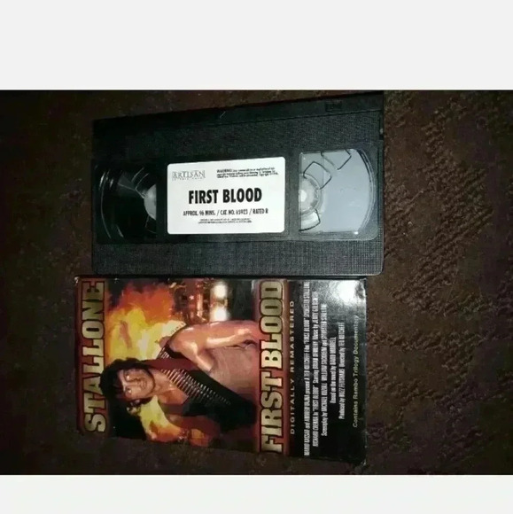 5/$25 Vintage Stallone First Blood Digitally Remastered VHS 1982 - Picture 3 of 3
